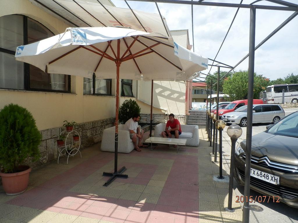 Olimpia Supersnab Hotel Baltschik Exterior foto