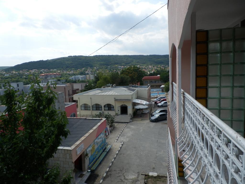 Olimpia Supersnab Hotel Baltschik Zimmer foto