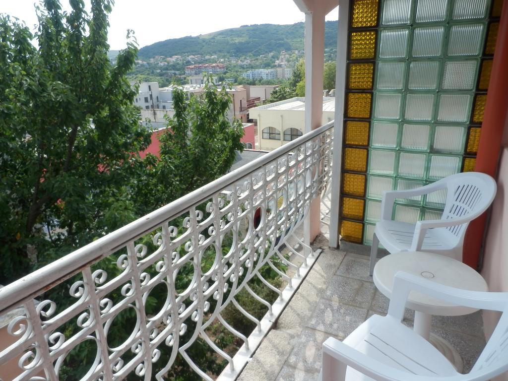 Olimpia Supersnab Hotel Baltschik Exterior foto